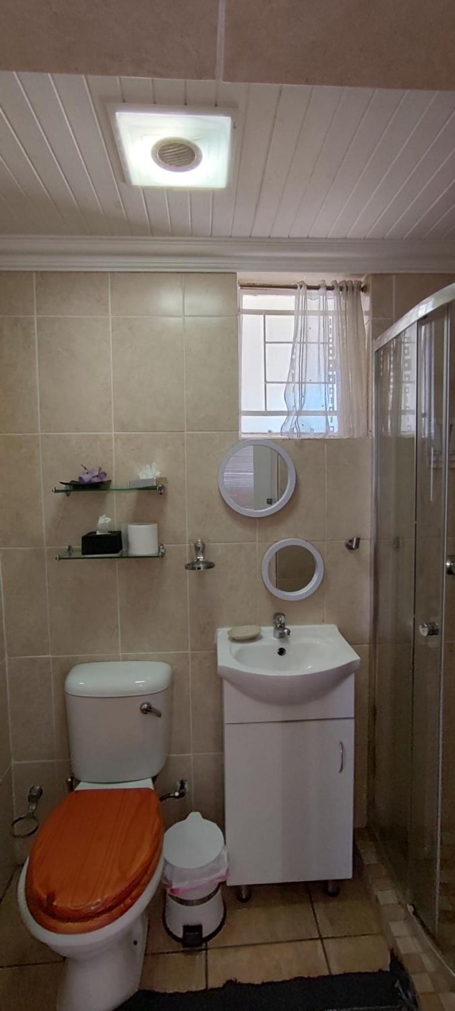 Premiere Guesthouse Bloemfontein Exterior photo